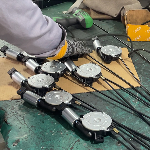 Chunji laboratory technician conducting a component validation test.